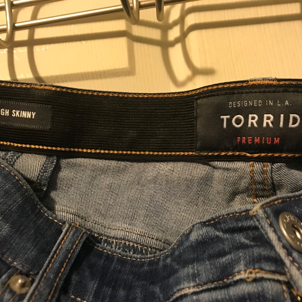 Plus jeans - Picture 2 of 2